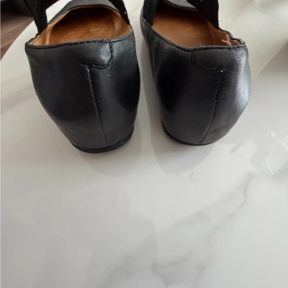 L’amour Des Pieds Black leather Woven Strap Mary Jane Flats
